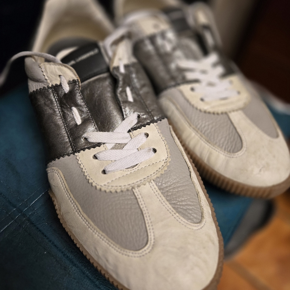 Karl LAGERFELD Replica Sneakers - White and Gray